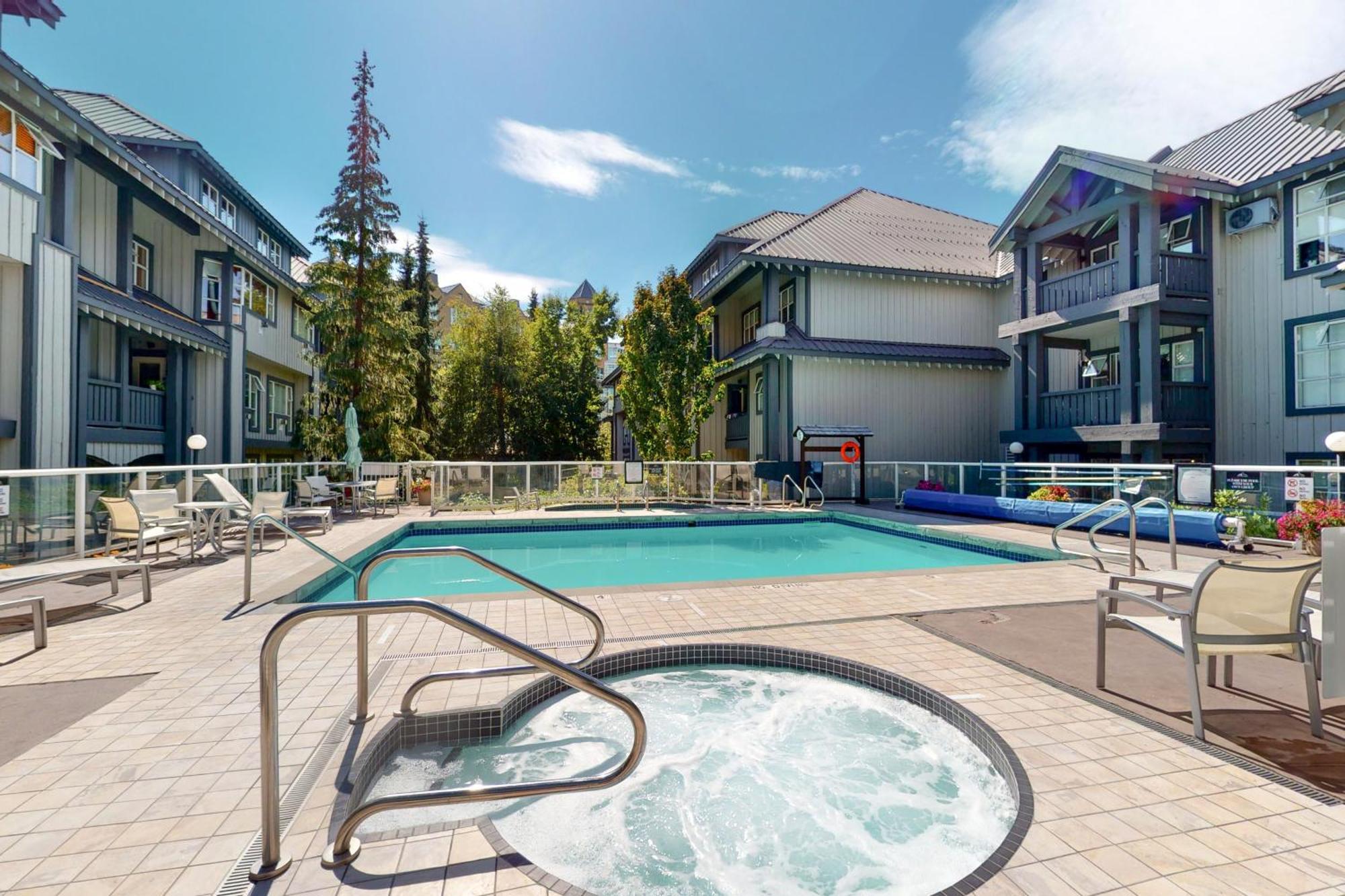 Glacier Lodge * Whistler